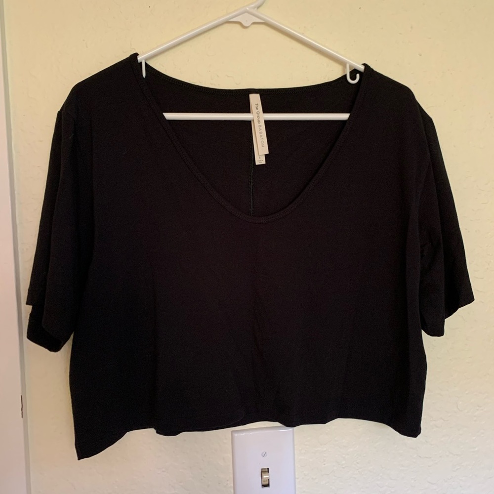Babaton Short Sleeve Crop Tee